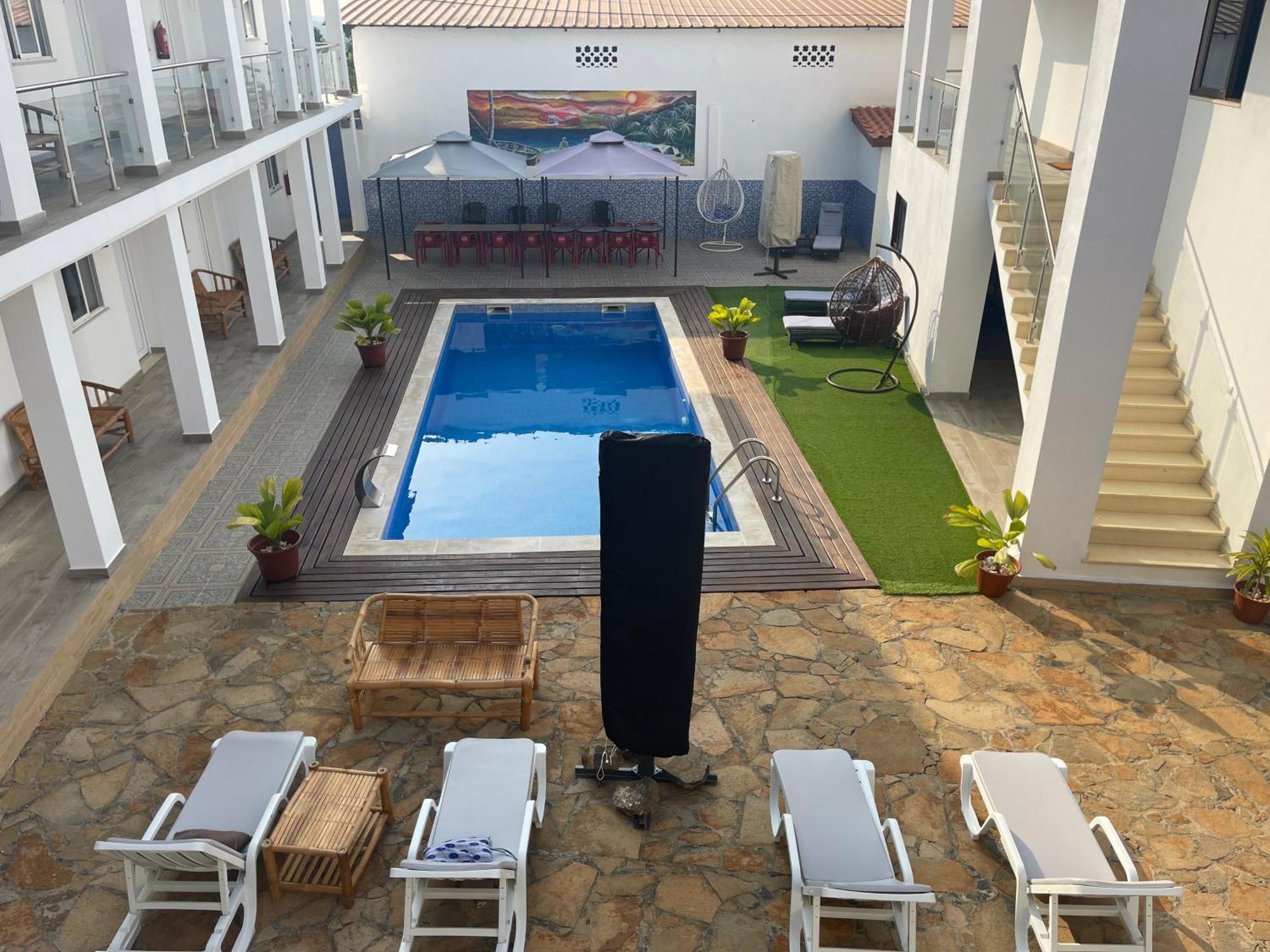 Hotel Kenito Сао Томе Екстериор снимка