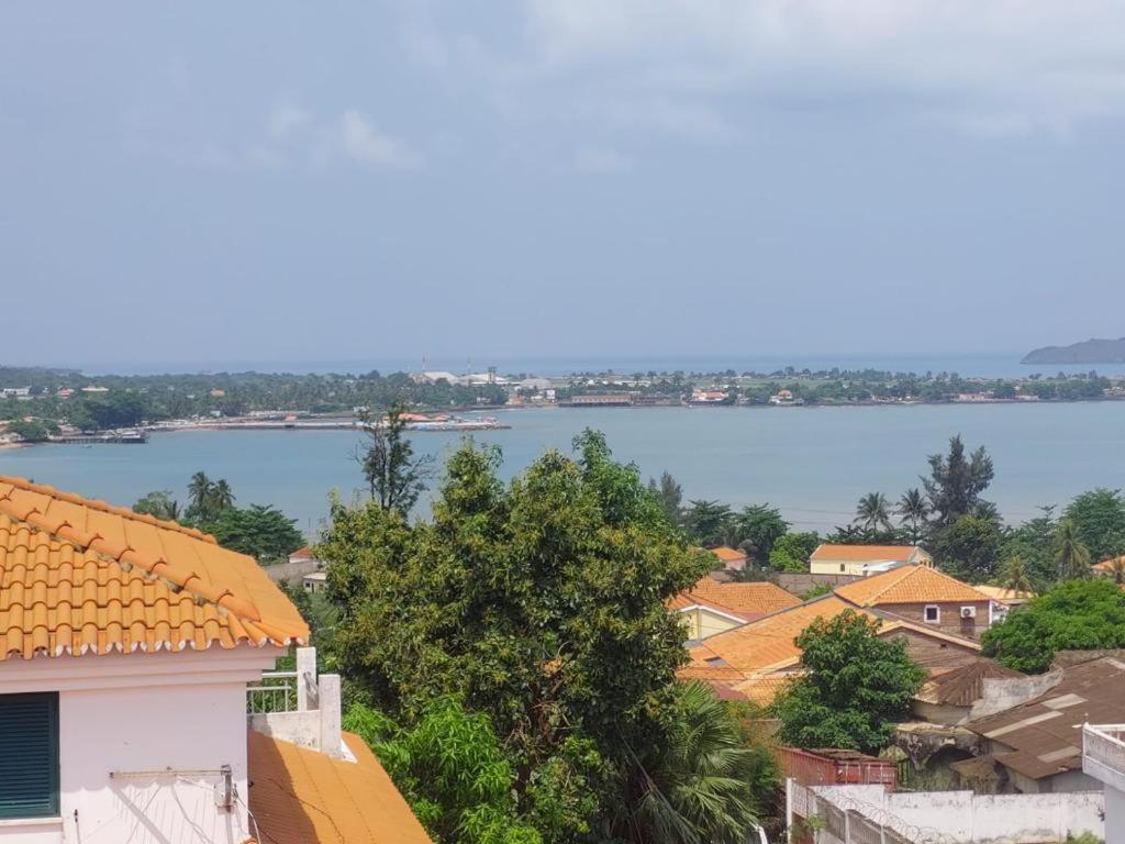 Hotel Kenito Сао Томе Екстериор снимка