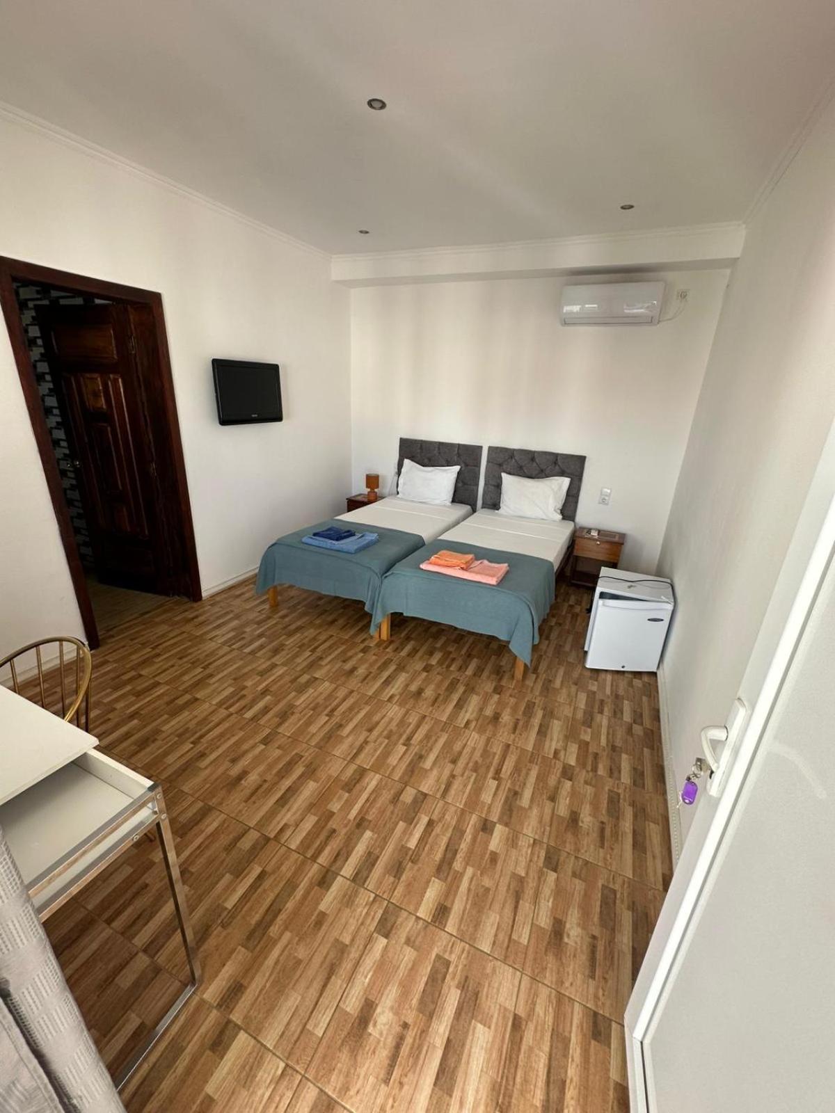 Hotel Kenito Сао Томе Екстериор снимка