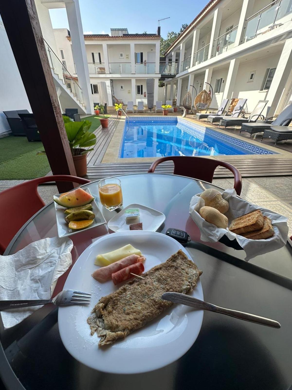 Hotel Kenito Сао Томе Екстериор снимка